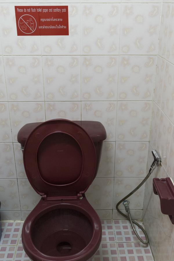 Junior House Hostel Чиангмай Екстериор снимка